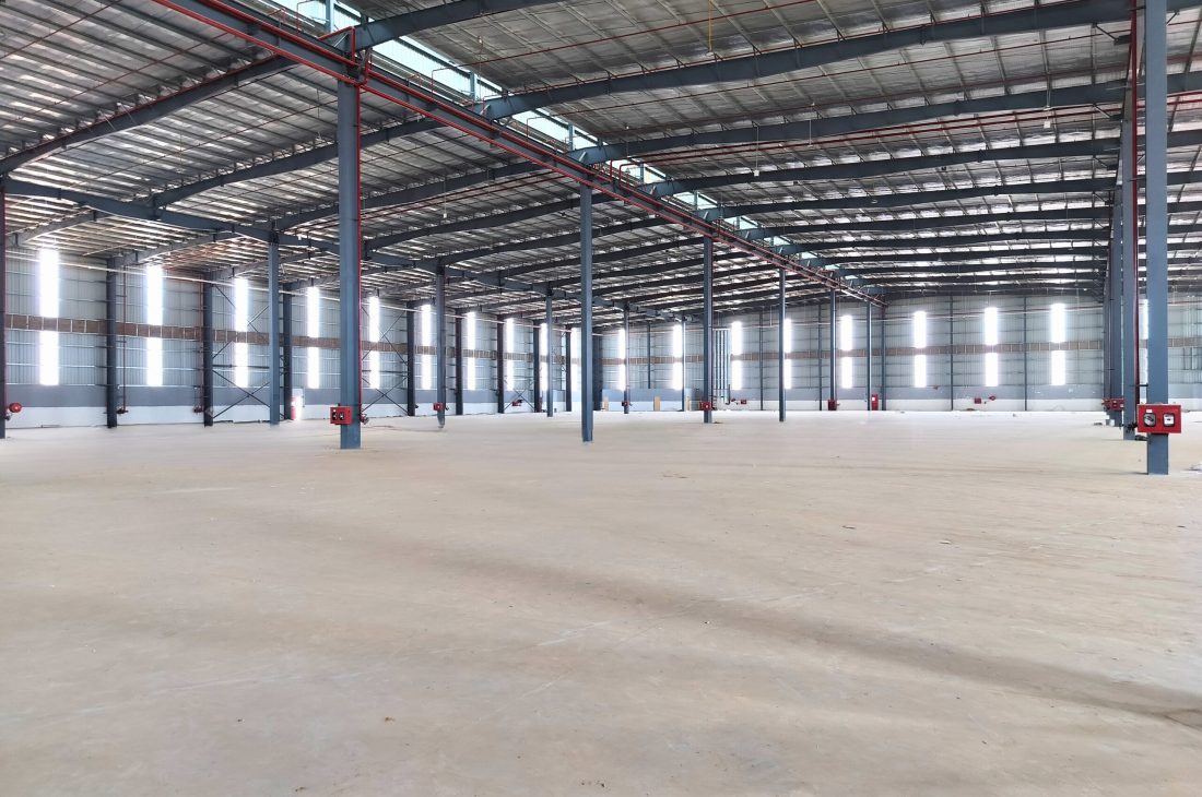 FM2 flooring and large bay sapce